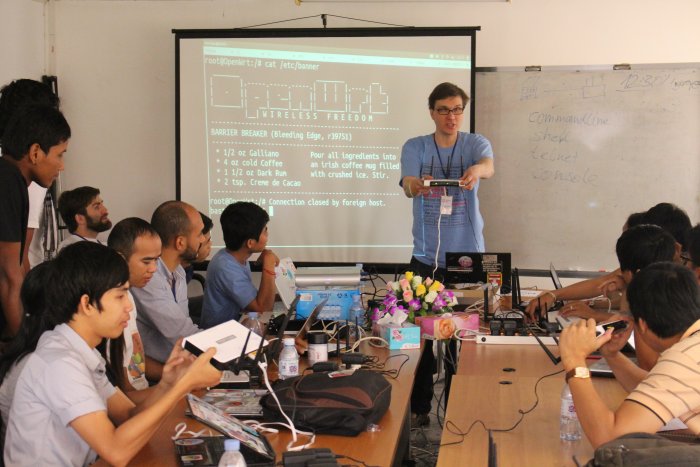 OpenWrt in Asia, FOSSASIA Workshop in Phnom Penh